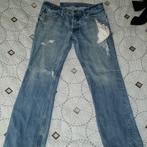 Hollister destroyed denim Jean's size 31x30